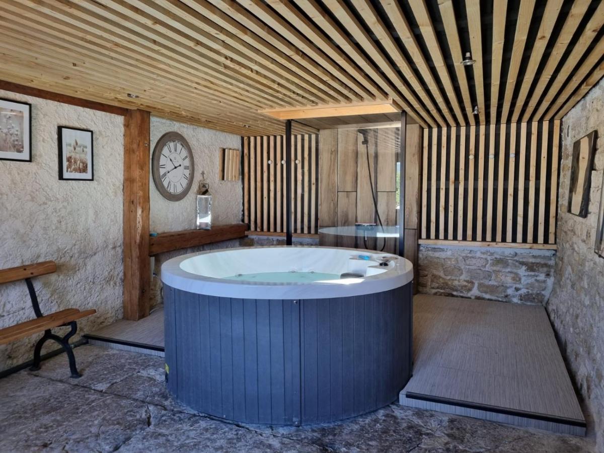 Gite De L'Ancheronne 12 Couchages Spa Villa Lavans-sur-Valouse Eksteriør billede